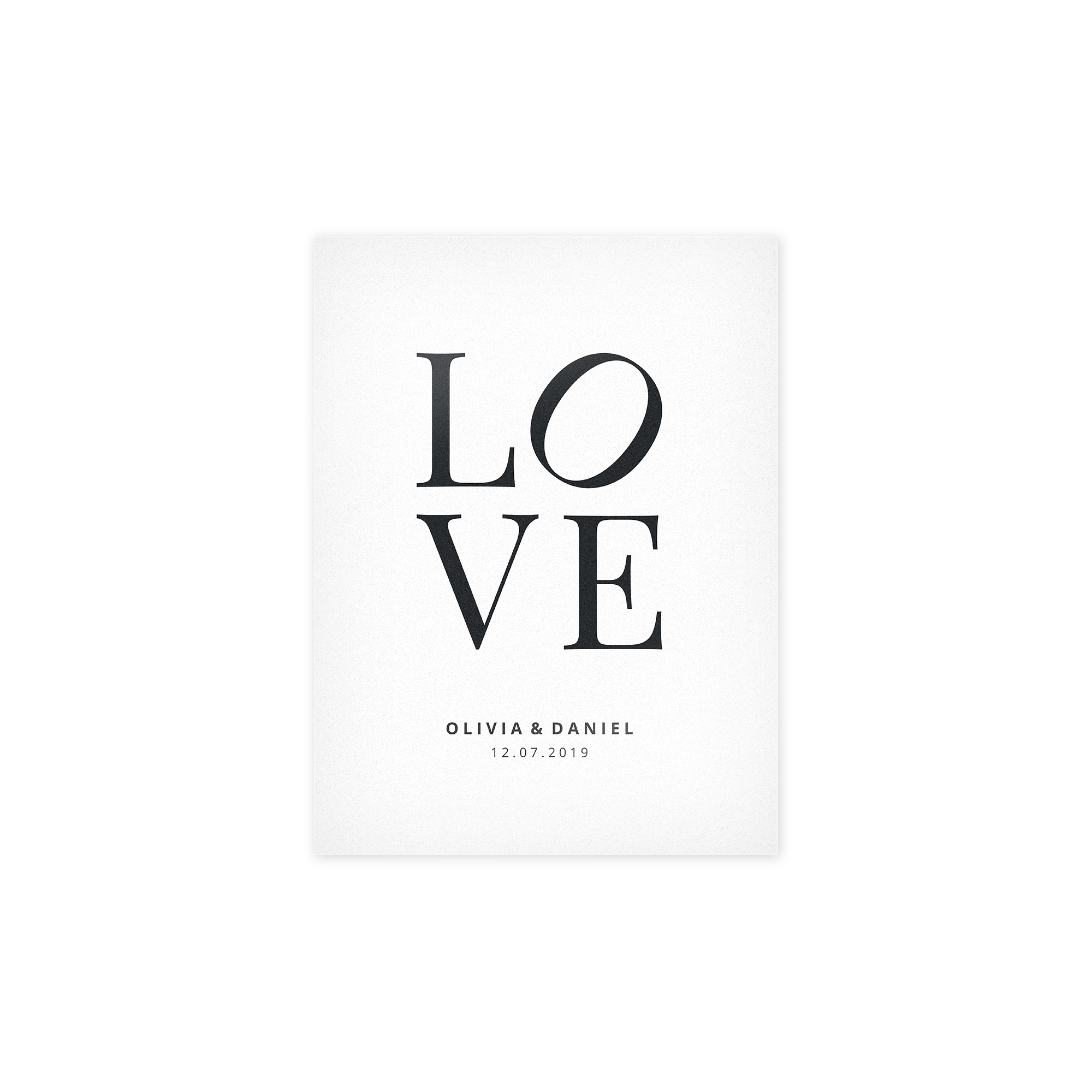 Foto no forex personalizada com a palavra LOVE e os nomes Olivia & Daniel com a data 12.07.2019