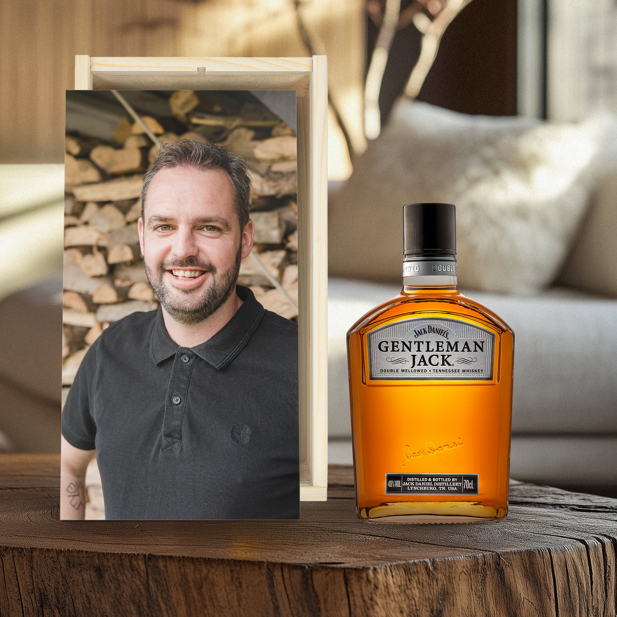 Bourbon Jack Daniels Gentleman Jack - w skrzynce z nadrukiem