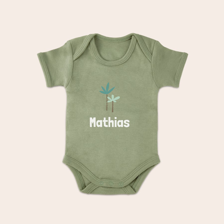 Body personnalisé Body bébé personnalisé vert kaki imprimé avec des palmiers et le prénom Mathias