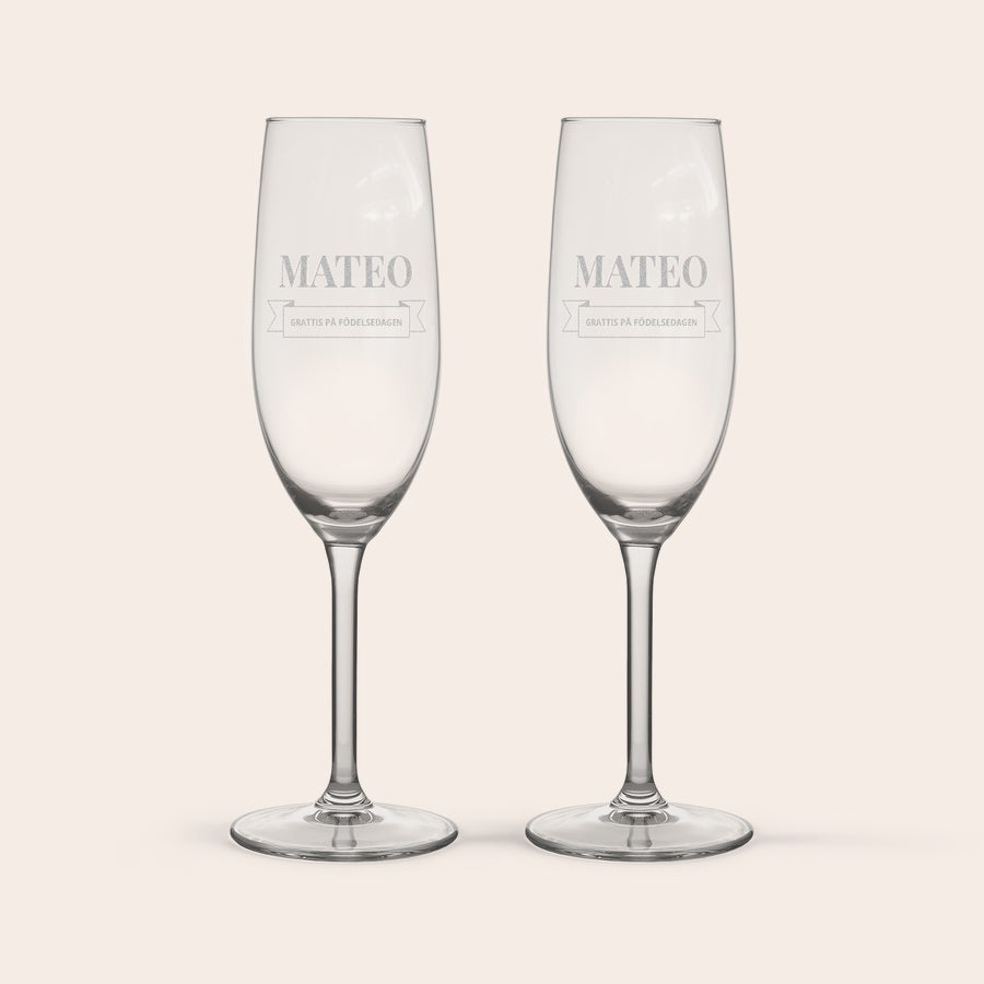 Personlig champagnelåda med glas Personlig champagnelåda med glas