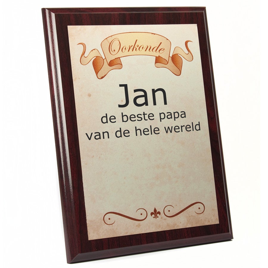 Houten oorkonde bedrukken (Mahonie look)