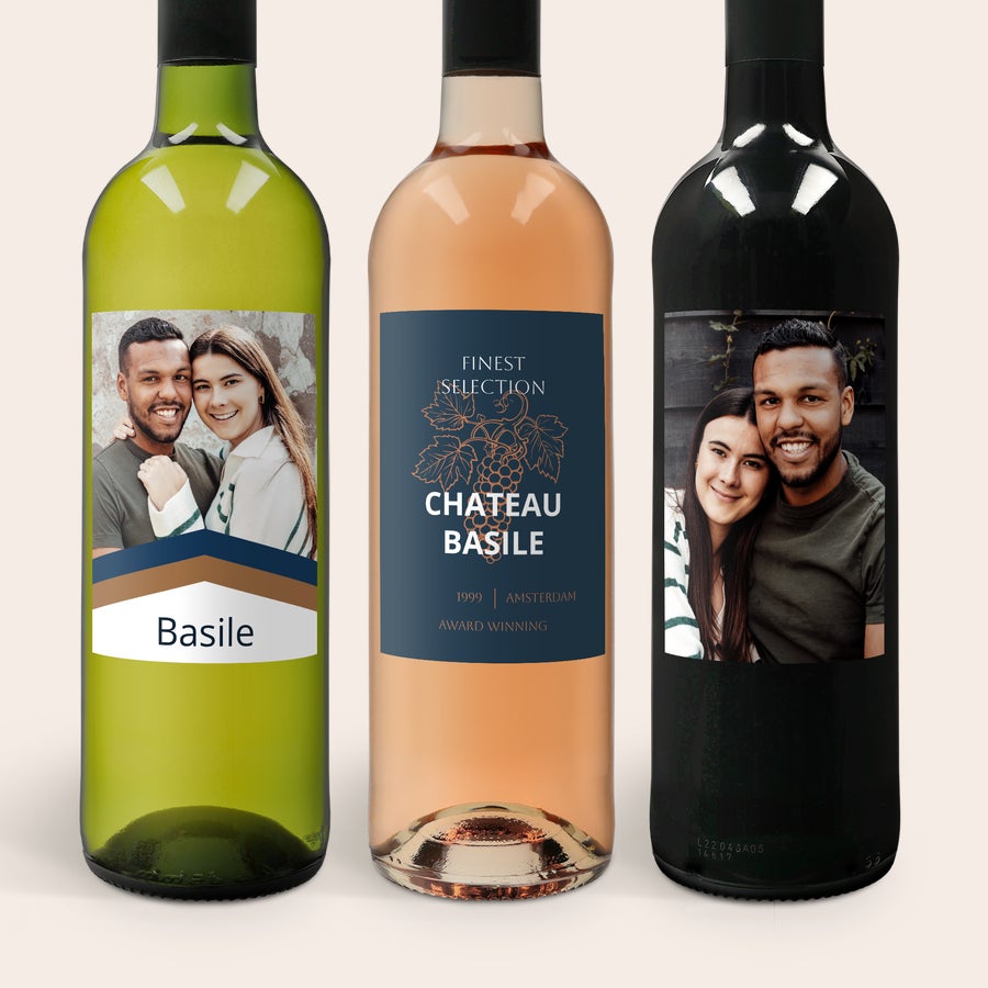 Wijn Belvy personaliseren Belvy wijnpakket met twee flessen wijn met gepersonaliseerd foto etiket en naam 'Basile'