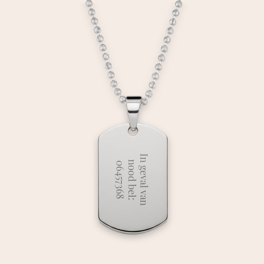 Dog tag graveren Zilverkleurig naamplaatje incl. ketting met gegraveerde noodinformatie, personaliseerbaar met eigen tekst of nummer.