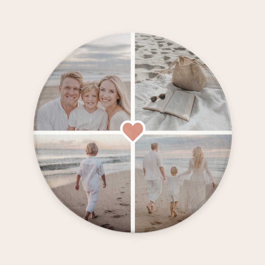 Tappetino da bagno personalizzato - ø 70 cm Tappetino da bagno personalizzato con collage di foto di famiglia e cuore stampato