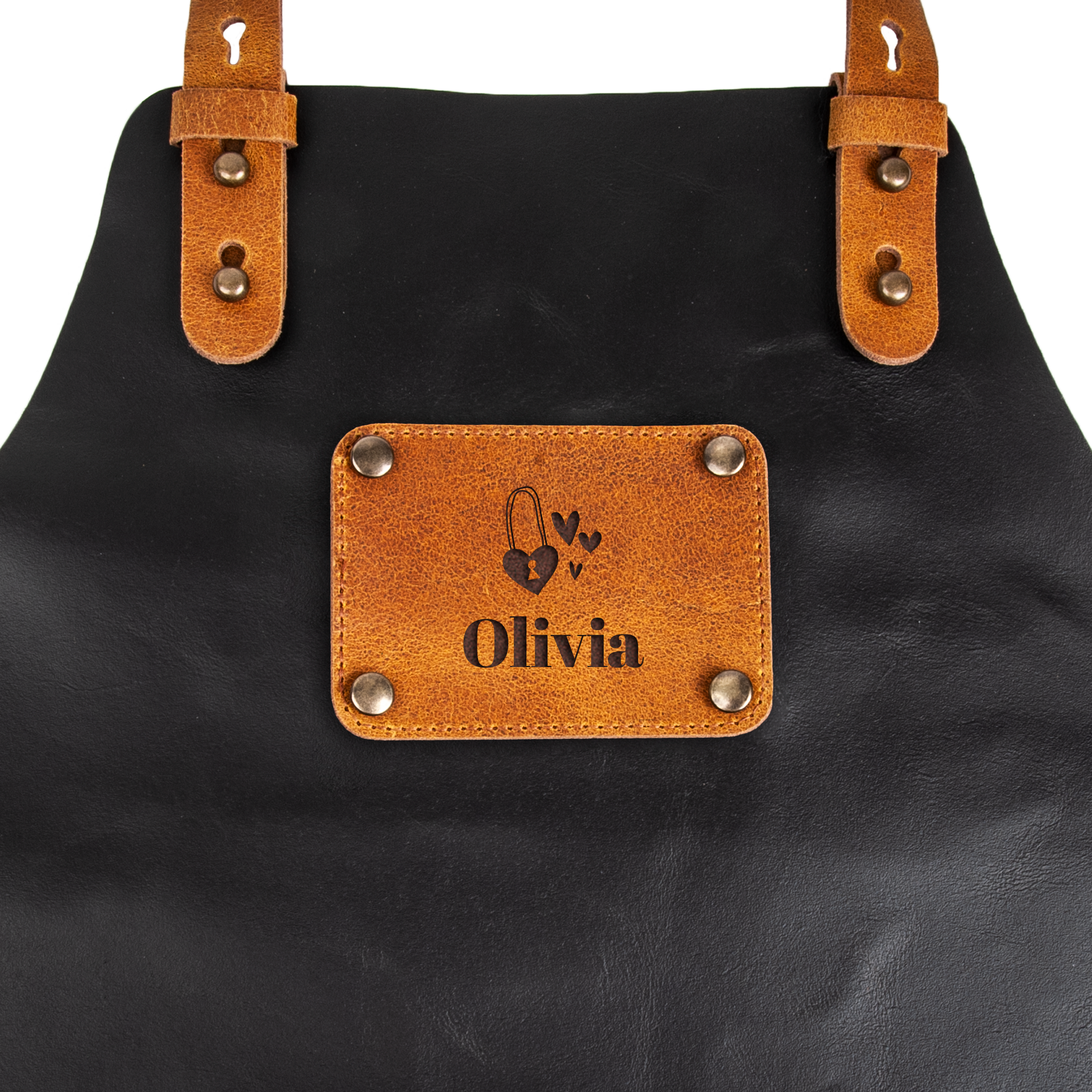 Delantal de piel negro grabado con el nombre Olivia y un diseño de candado con corazones, ideal para chefs.