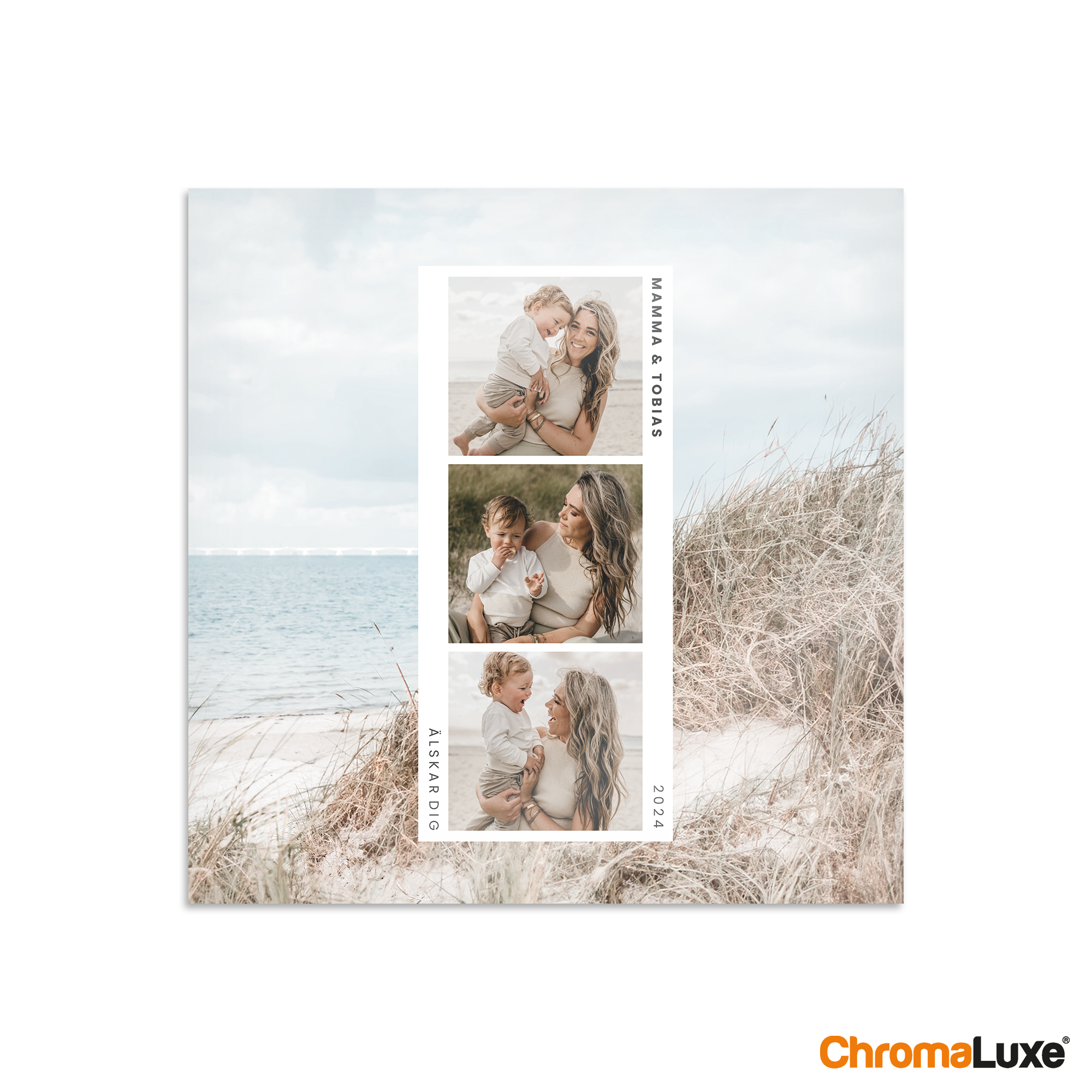 ChromaLuxe fotopanel med personligt tryck av tre foton av mamma och barn samt texten Mamma & Tobias, Älskar dig och 2024