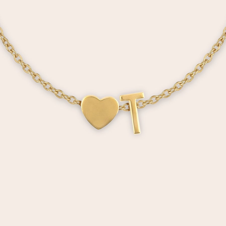 Collana con lettera Collana con lettera