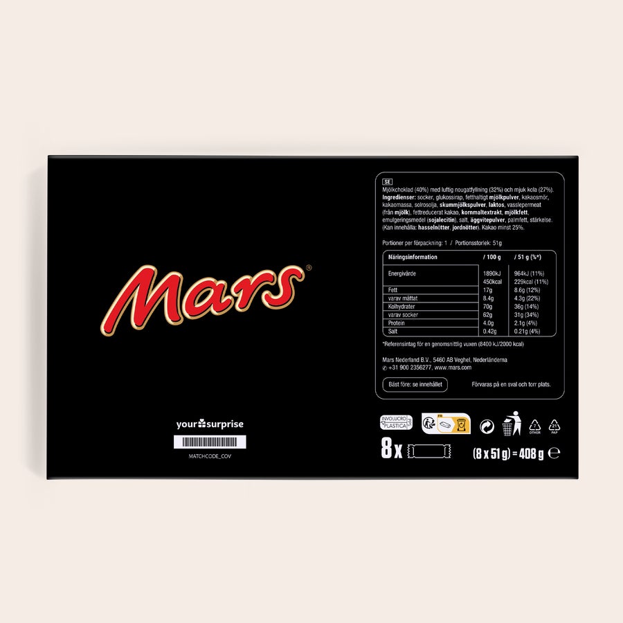 Mars personliga presentboxar En Mars presentbox med logotypen tryckt i guld och rött på en svart bakgrund. De personliga presentboxarna är fyllda med choklad.
