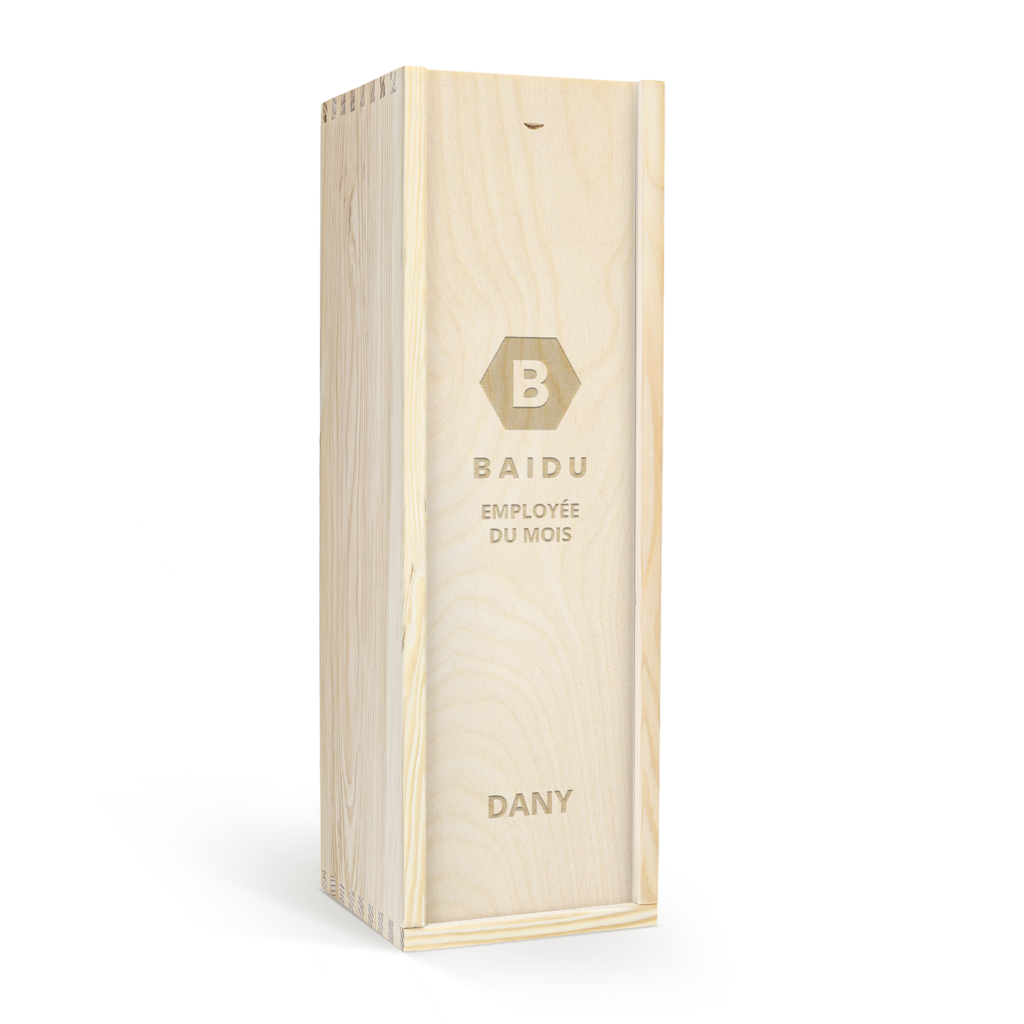 Bouteille de Porto dans un étui en bois clair gravé du nom Baidu Employée du Mois et Dany