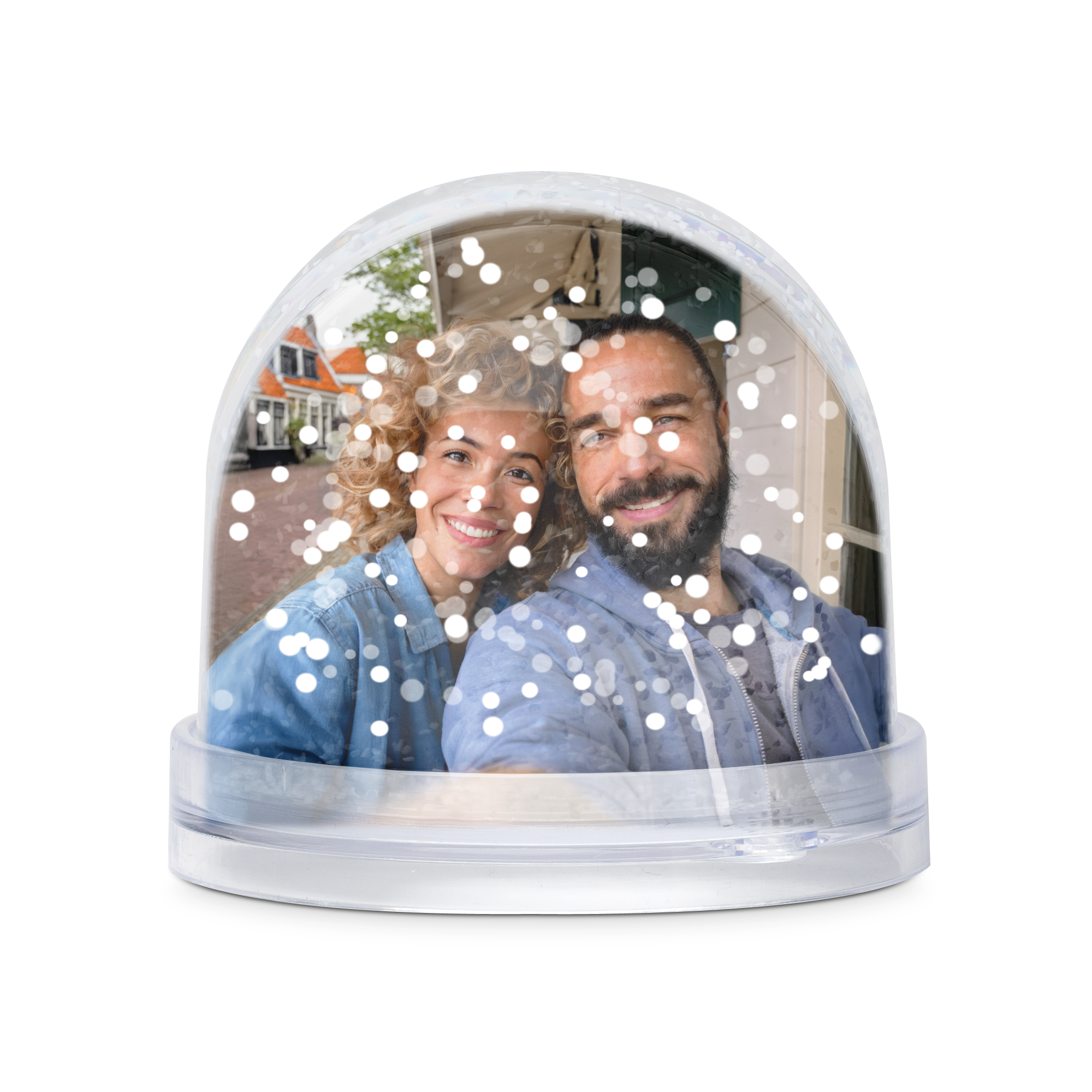 Globo de neve personalizado com neve, com uma foto impressa de um casal sorridente, para surpreender.