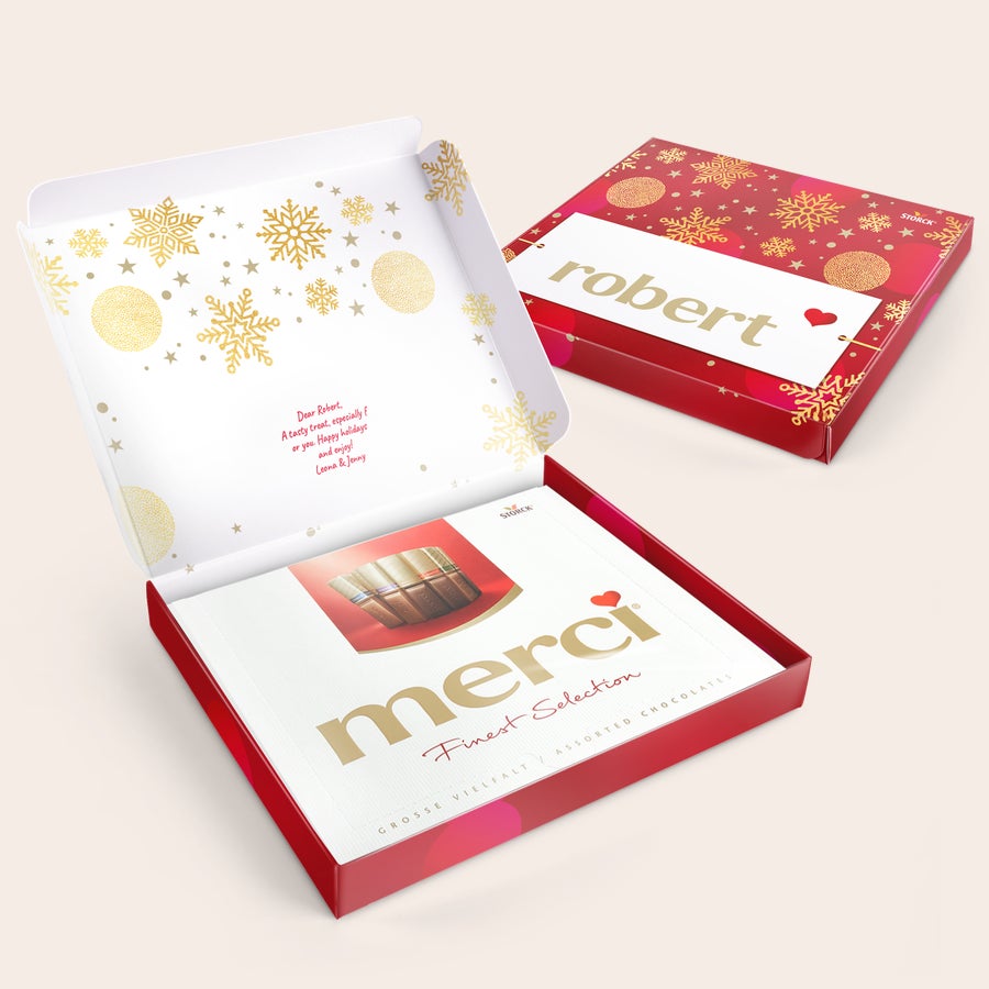 Czekolada Merci z personalizowaną kartką - 250 gramów Pudełko czekoladek Merci z personalizowaną kartką z imieniem Robert i wiadomością, idealne by zaskoczyć swoich bliskich