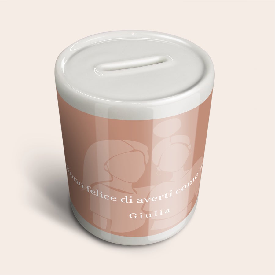 Salvadanaio personalizzato Salvadanaio personalizzato in ceramica bianca con stampa "sono felice di averti come" e nome Giulia