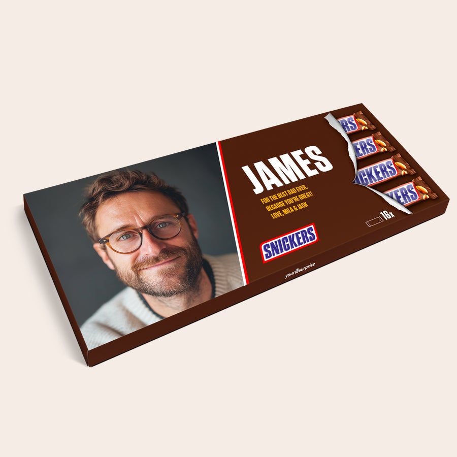 Personalizowany Snickers XXL Personalizowany baton XXL Snickers ze zdjęciem mężczyzny i nadrukowanym imieniem James