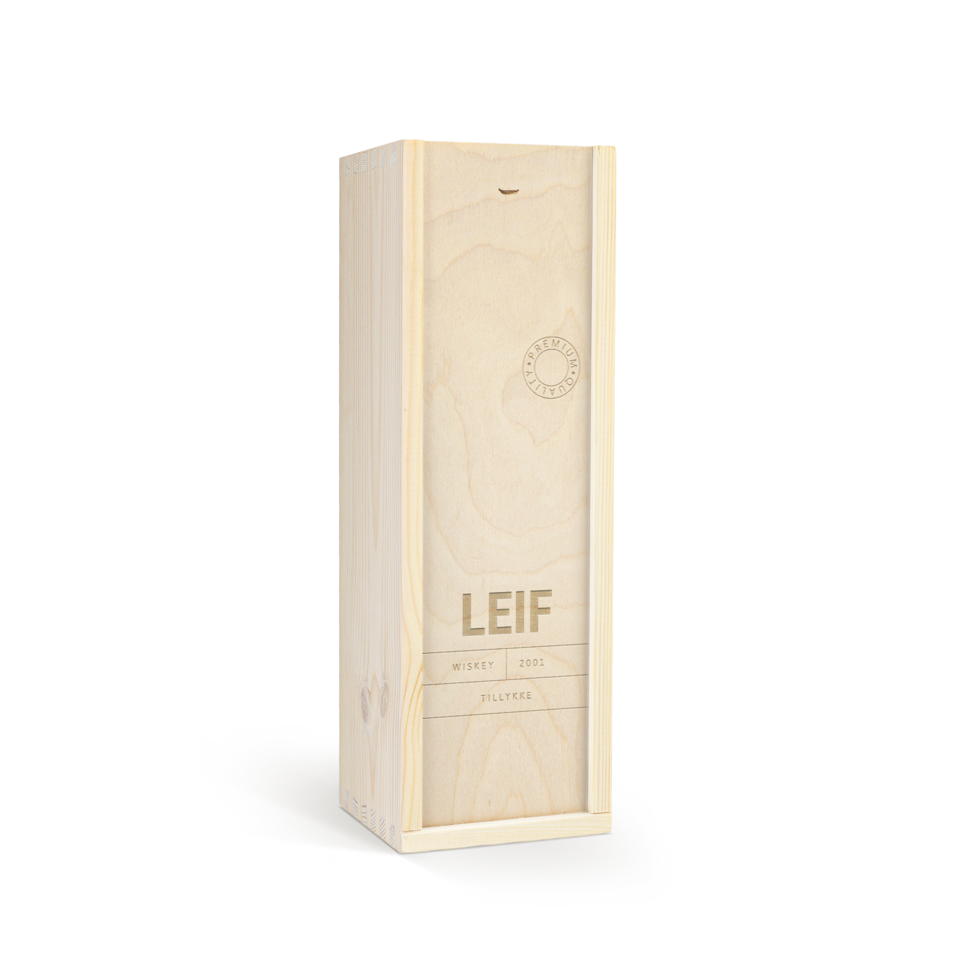 En Jameson whisky i indgraveret trææske med navnet LEIF, teksten WISKEY 2001 og TILLYKKE.