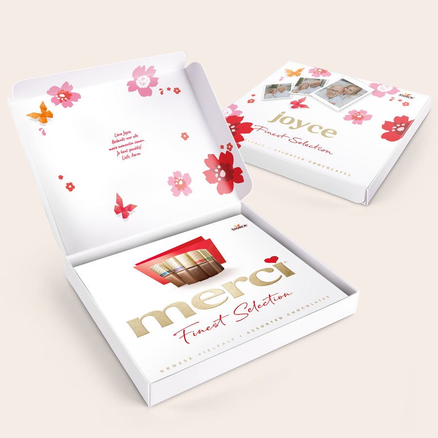 merci doos personaliseren - 250 gram Gepersonaliseerde merci doos personaliseren - 250 gram met eigen foto's, naam Joyce en tekst op de wikkel en binnenkant.
