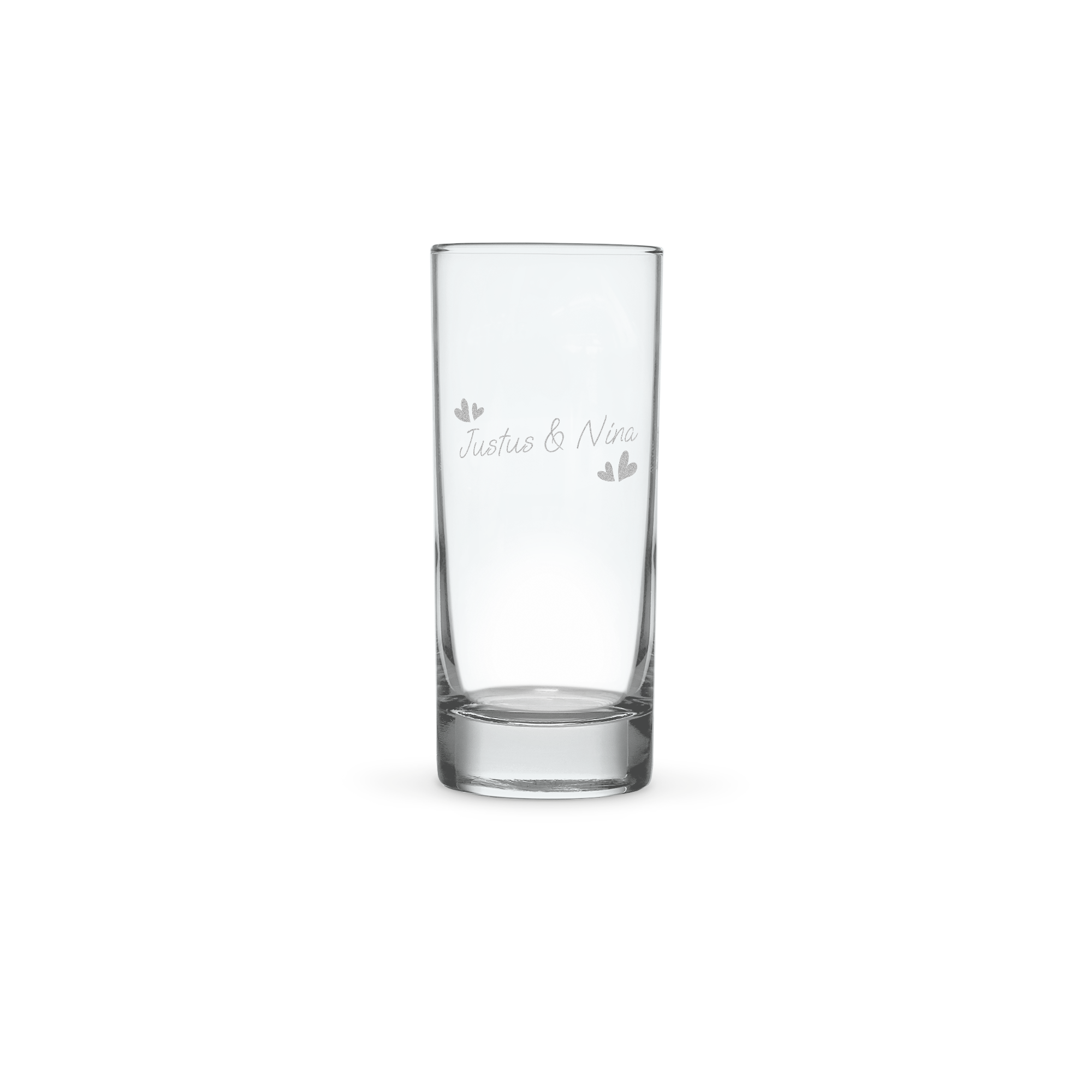Personalisiertes Longdrinkglas mit gravierten Namen Justus & Nina und Herzen