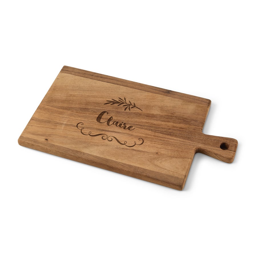 Personalised wooden serving platter Personalised wooden serving platter