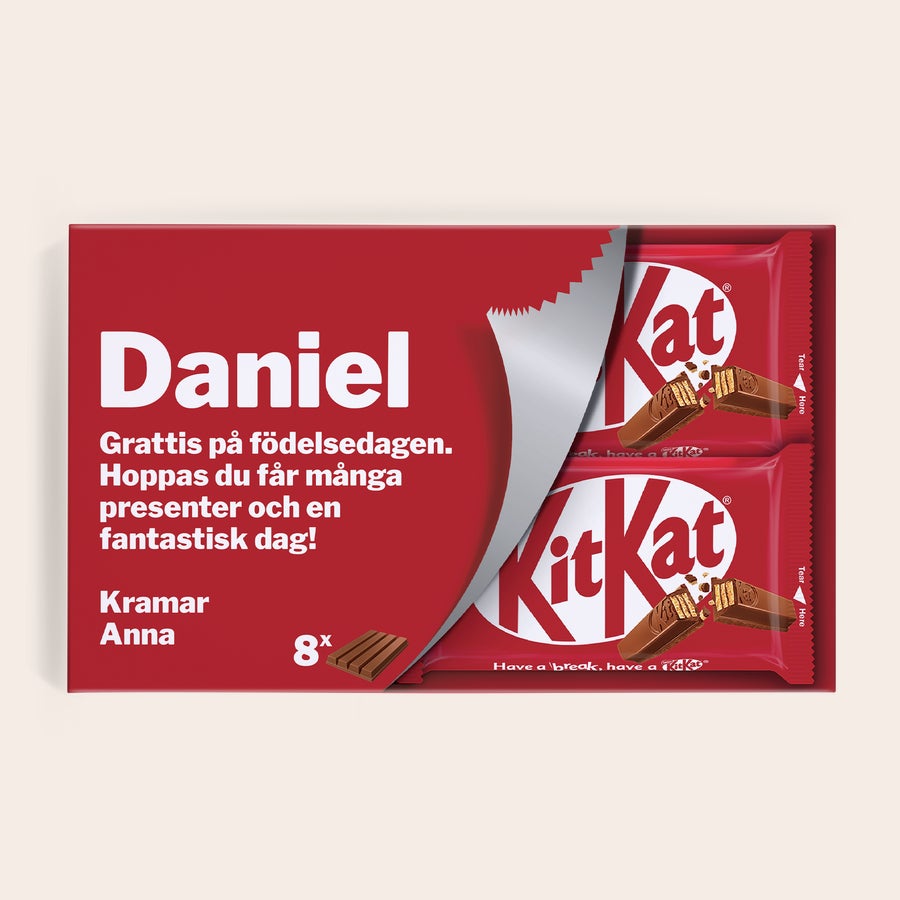 Personlig presentförpackning för KitKat Bars KitKat Bars presentförpackning med tryckt meddelande Grattis på födelsedagen och hälsning Kramar Anna