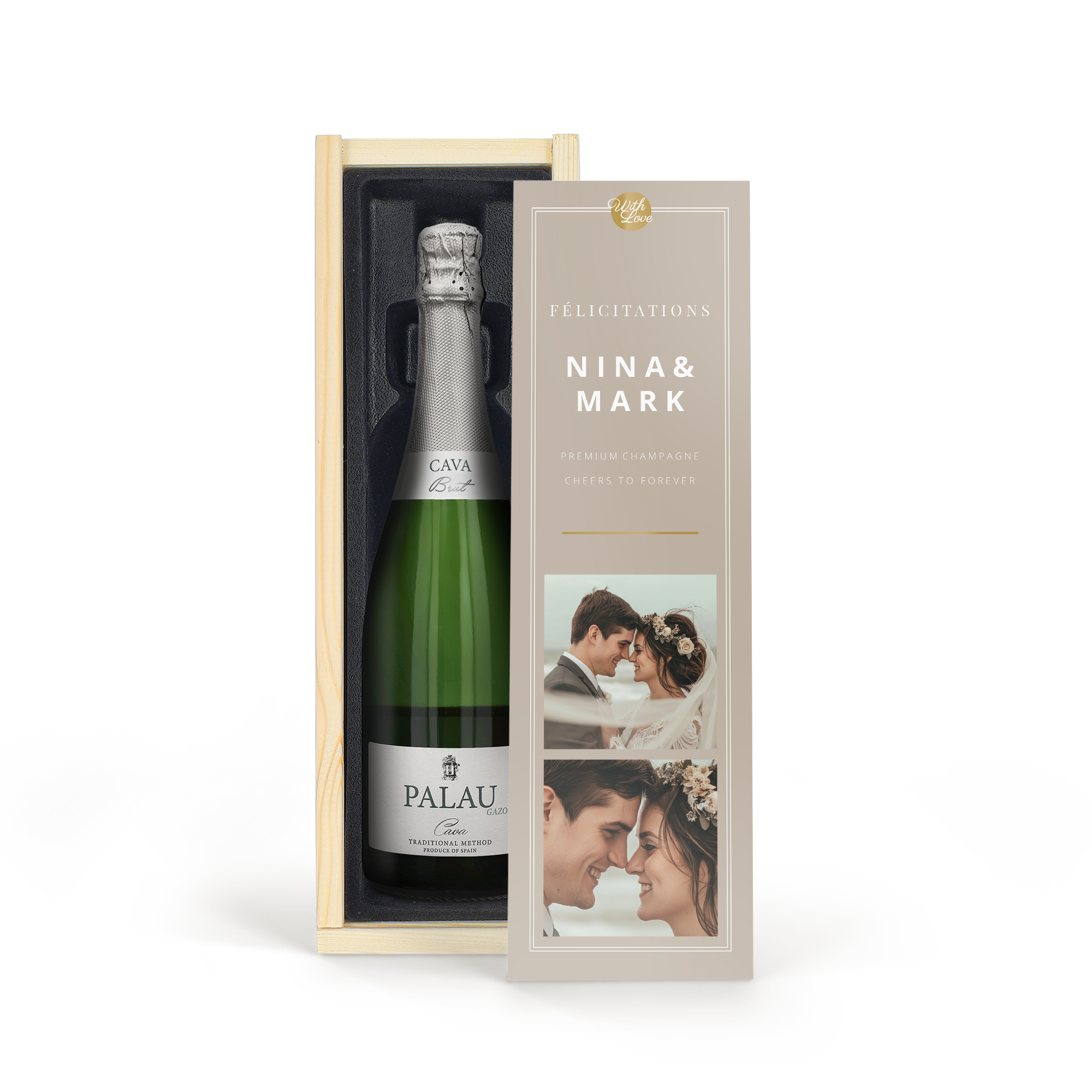 Bouteille de cava Palau Gazo dans un coffret en bois personnalisé avec photos et les noms Nina et Mark.
