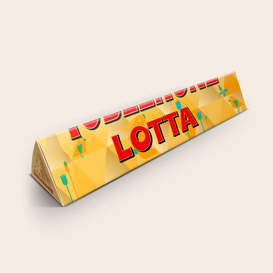 Toblerone Ostern Personalisieren Personalisierte Toblerone mit Name Lotta und Osterdesign, gedruckt auf der Verpackung