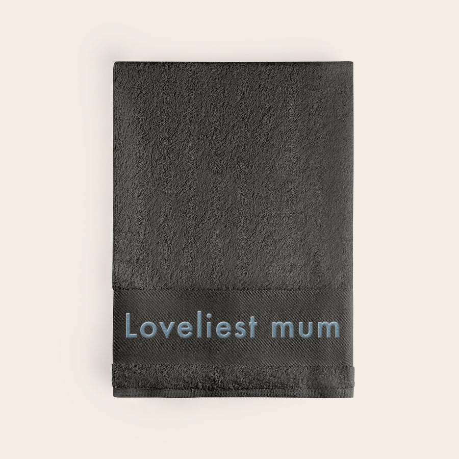 Asciugamano con testo Asciugamano grigio scuro ricamato con testo blu loveliest mum perfetto come asciugamano super morbido e coccoloso ricamato con il nome