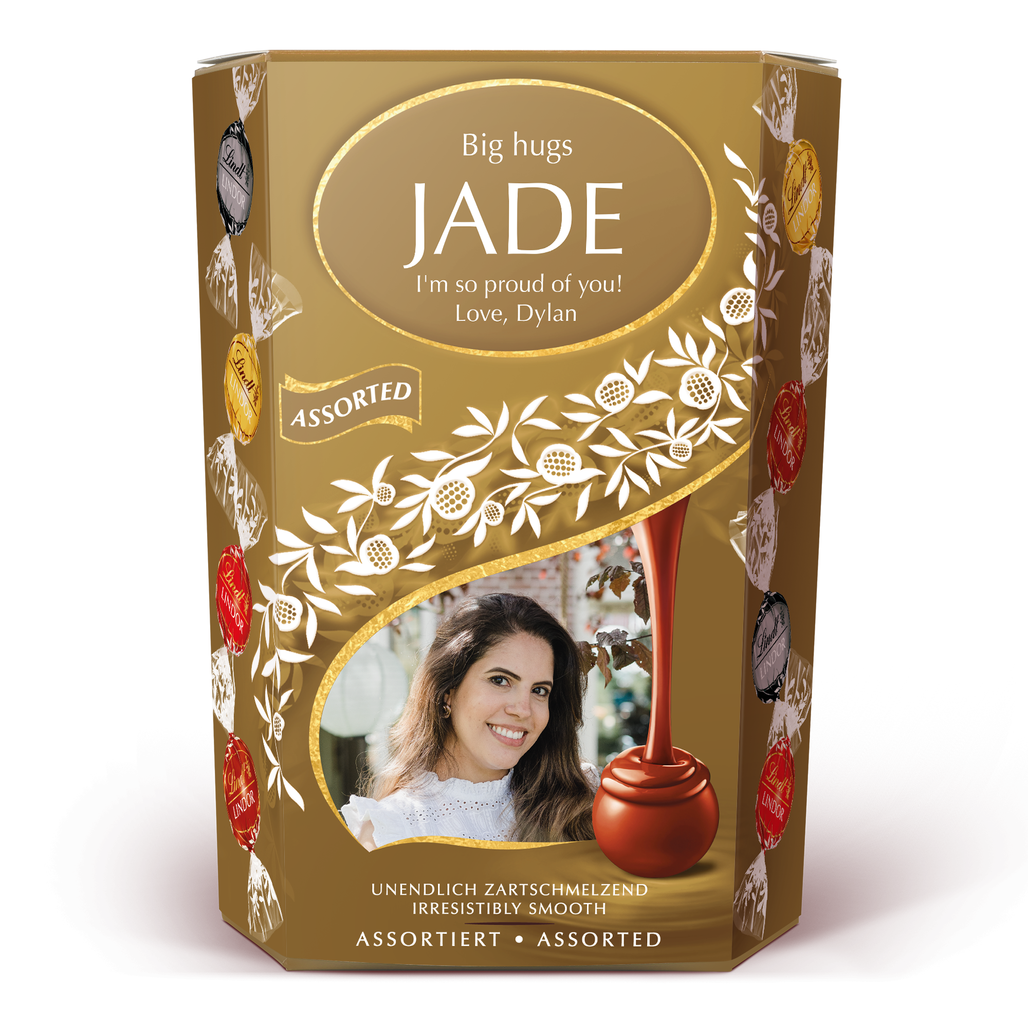 Prilagojena darilna škatla Lindt Chocolate z natisnjeno fotografijo, imenom Jade in sporočilom, ta darilna škatla Lindt Chocolate je popolno darilo za čokoholike.