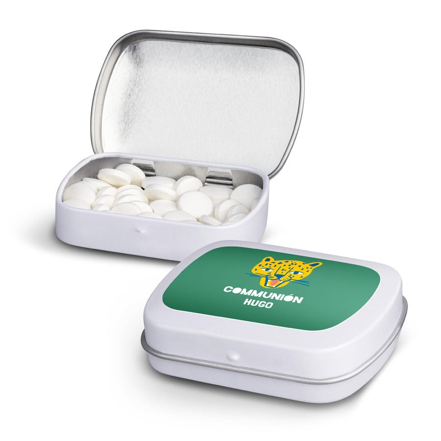 Boîte de menthes personnalisée pour la communion d'Hugo, imprimée avec un léopard et le texte Communion Hugo