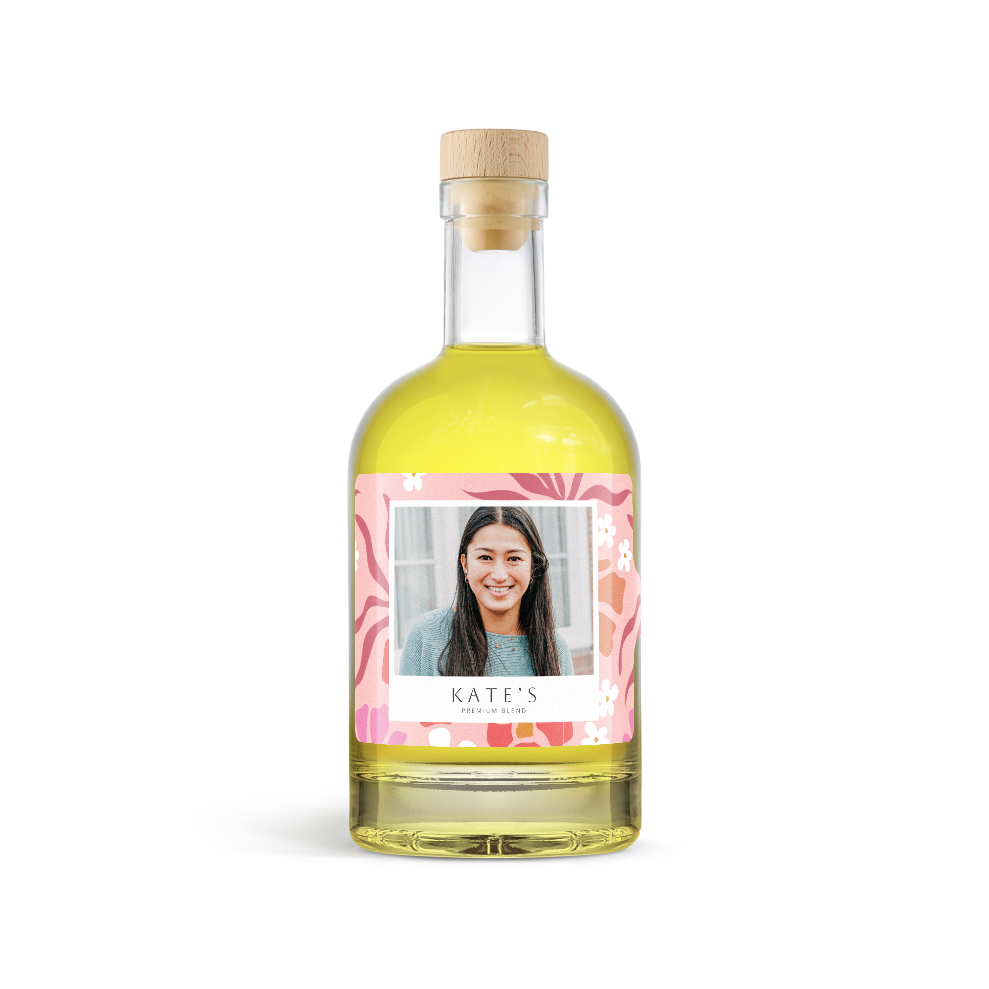 Garrafa de Limoncello com rótulo personalizado impresso com foto de mulher e nome Kate's, Premium Blend.