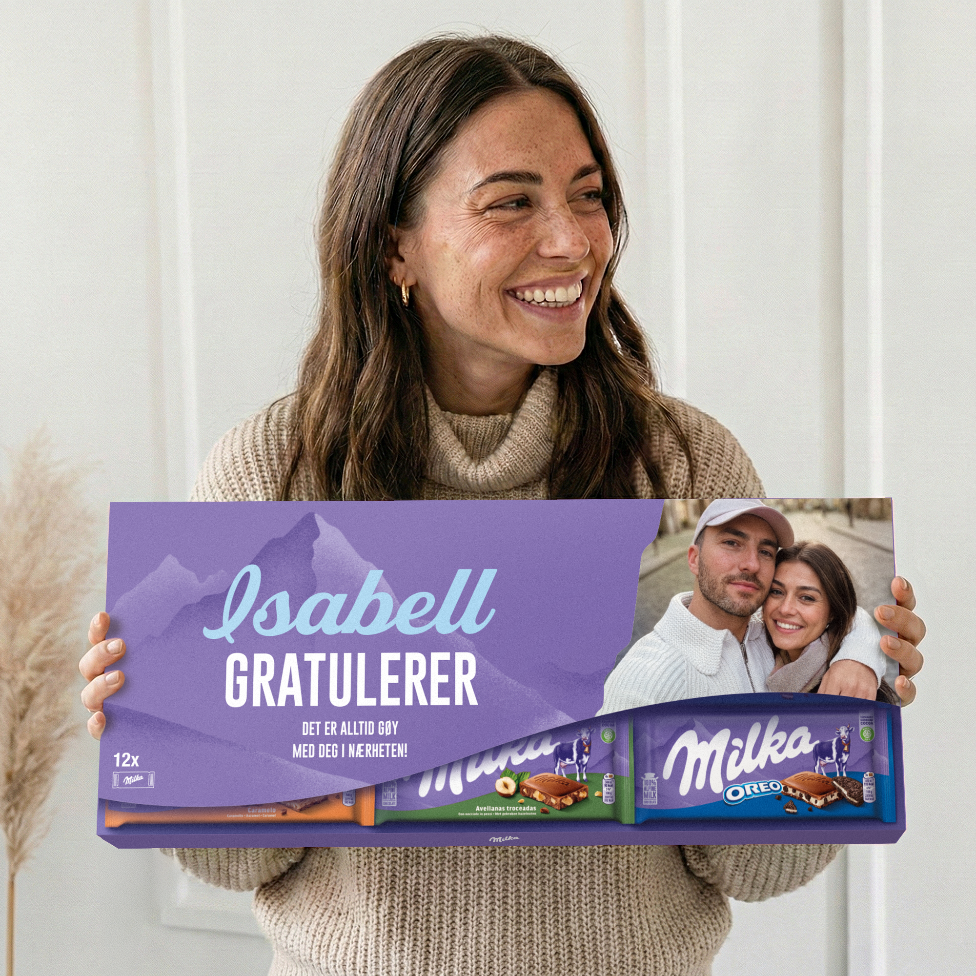 XXL personlig Milka sjokoladeplate - 12 barer i gaveeske med personlig navn, bilde og tekst.