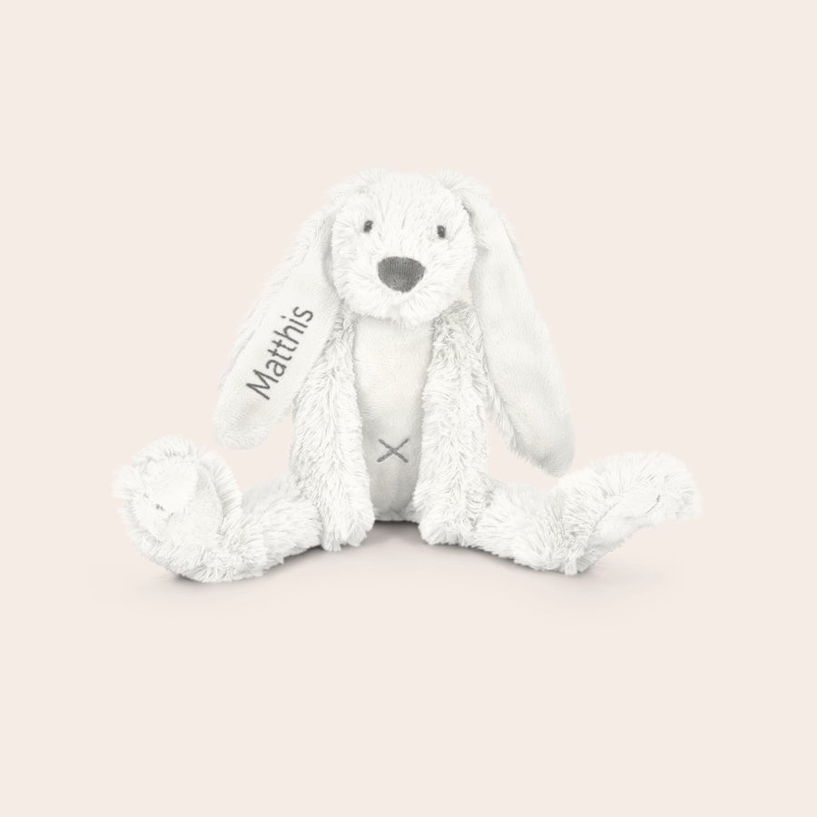 Personalisiertes Kuscheltier - Happy Horse Niedliches weißes Kuschelkaninchen mit dem Namen Matthis auf dem Ohr bestickt