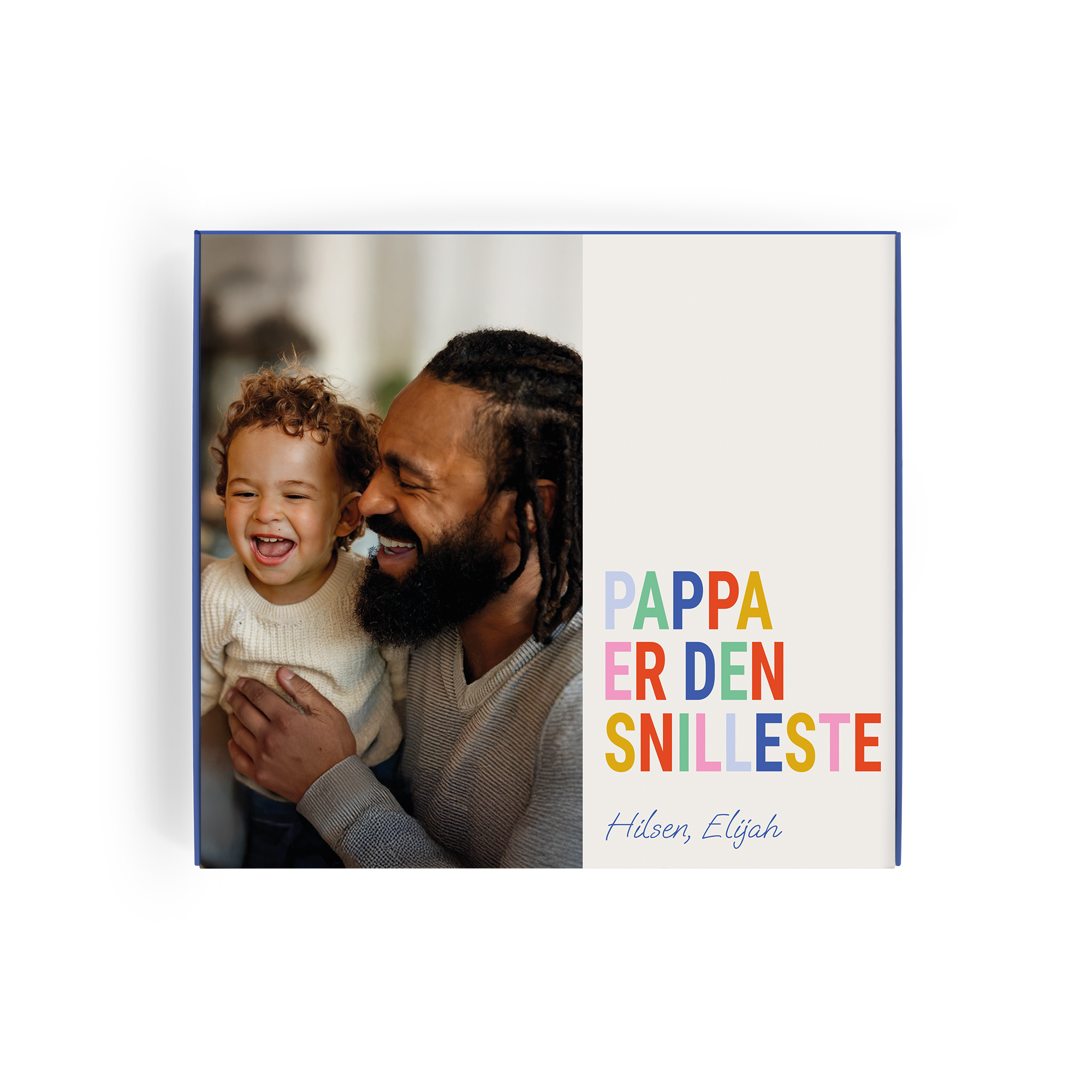 Gaveeske med personaliserte sokker – 2 par sokker – 43/46. Esken er trykket med et bilde av en far og sønn og teksten Pappa er den snilleste.