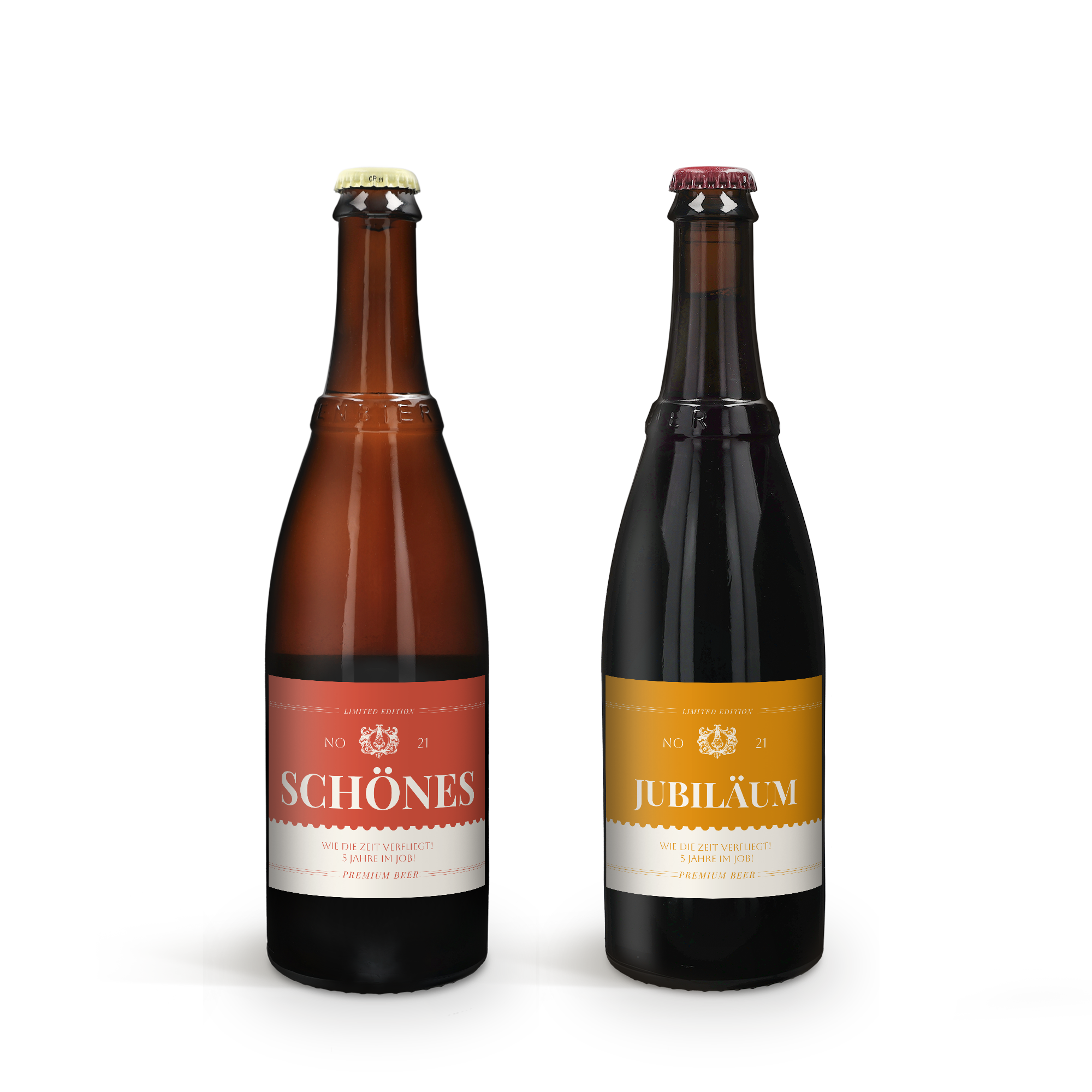 Flaschen Westmalle Dubbel und Tripel mit Etiketten bedruckt mit "SCHÖNES" und "JUBILÄUM"