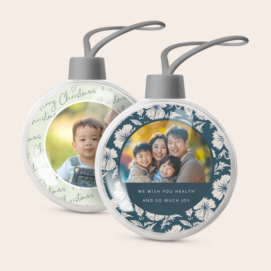 Personalised Christmas Baubles Personalised Christmas Baubles