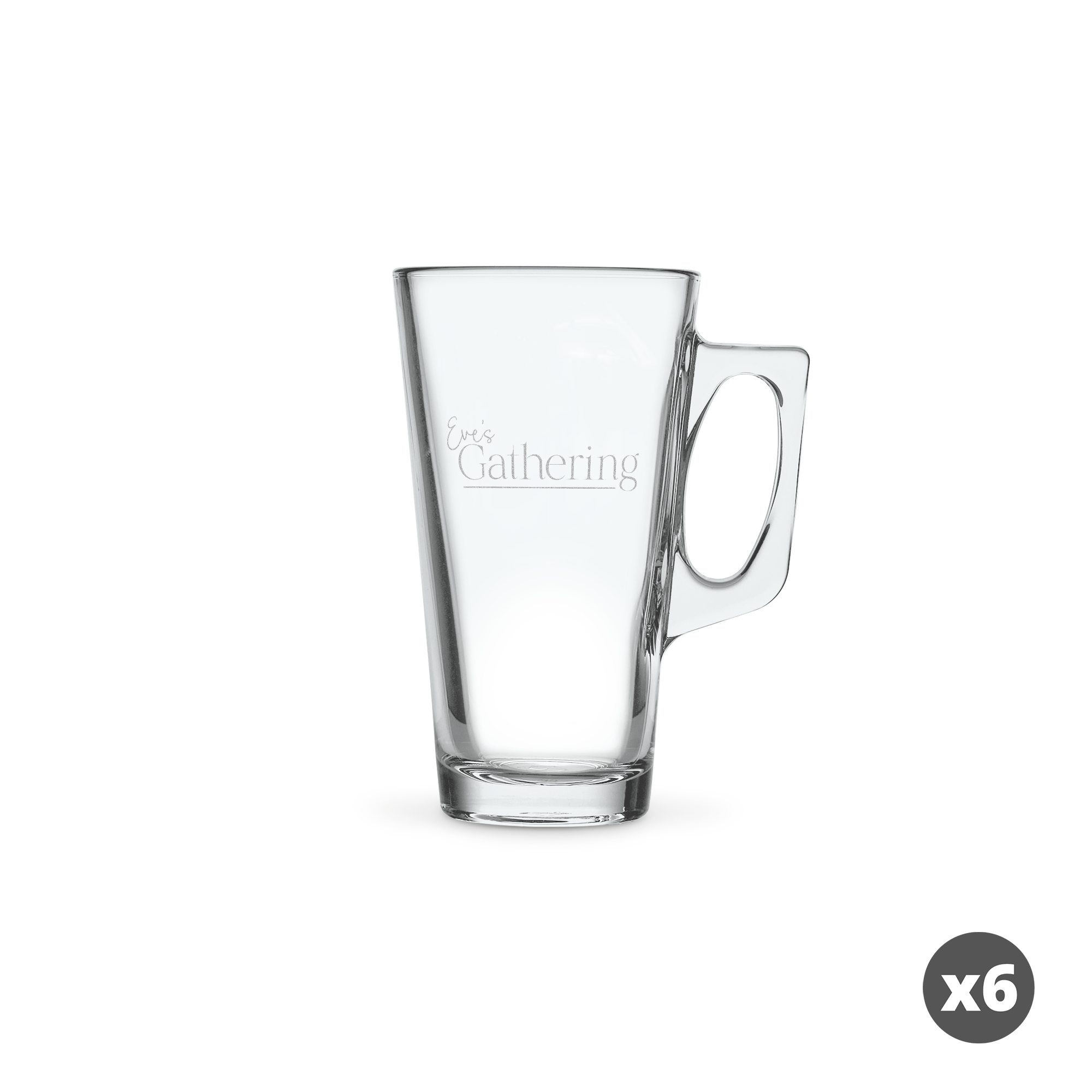Personaliserat latteglas med handtag graverat med texten "Eve's Gathering", perfekt för den bästa latte macchiato
