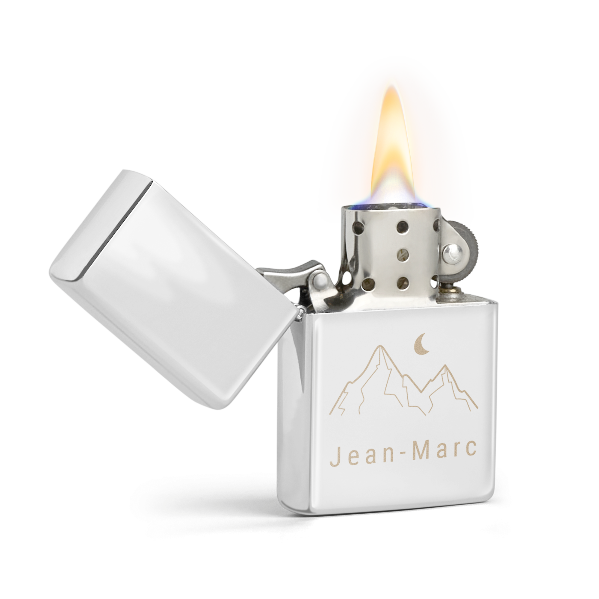Briquet tempête gravé avec prénom Jean-Marc et des montagnes, flamme allumée