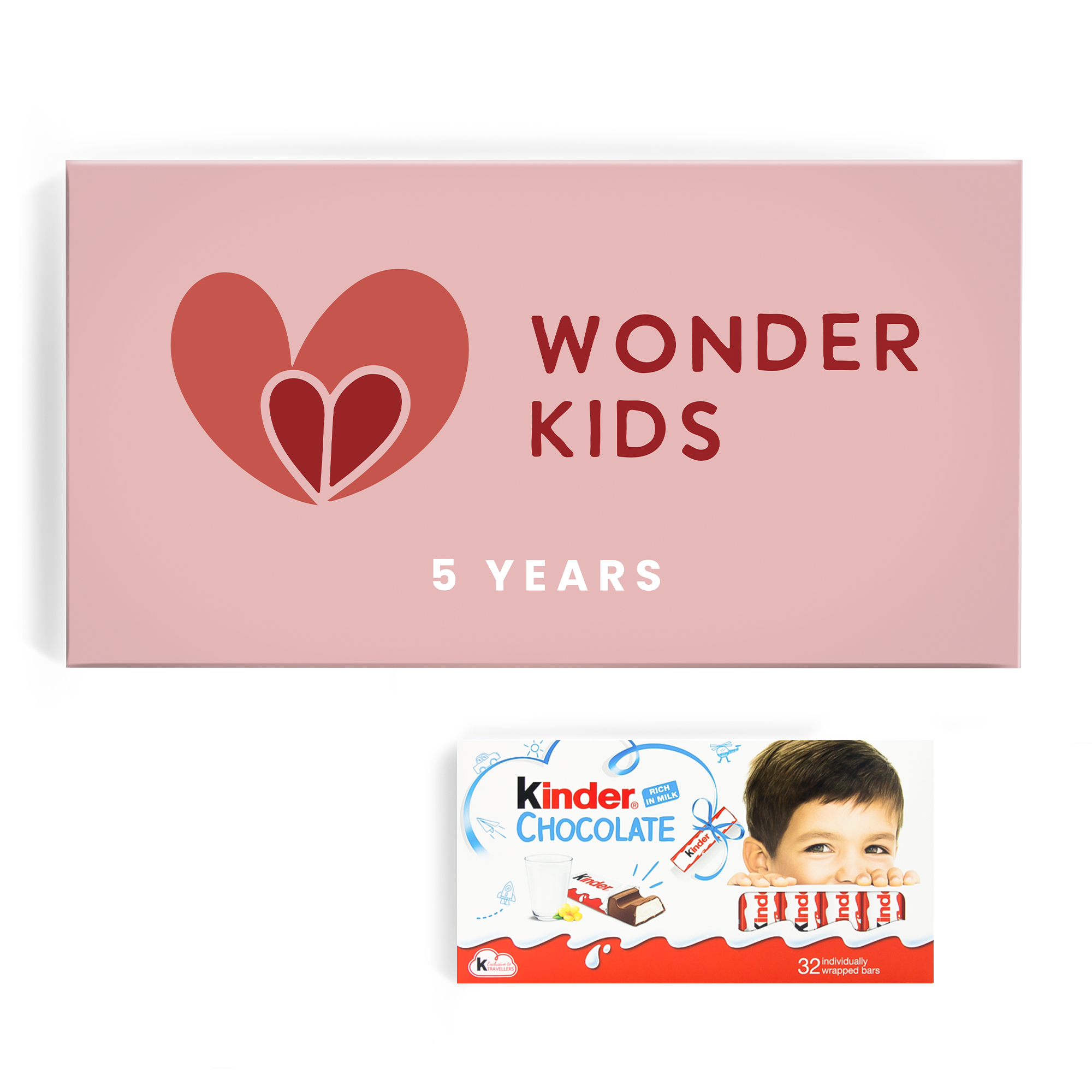Gaveeske med personlig kindersjokolade 32 barer, rosa design med hjerte og teksten “Wonder Kids 5 years” trykt på lokket.