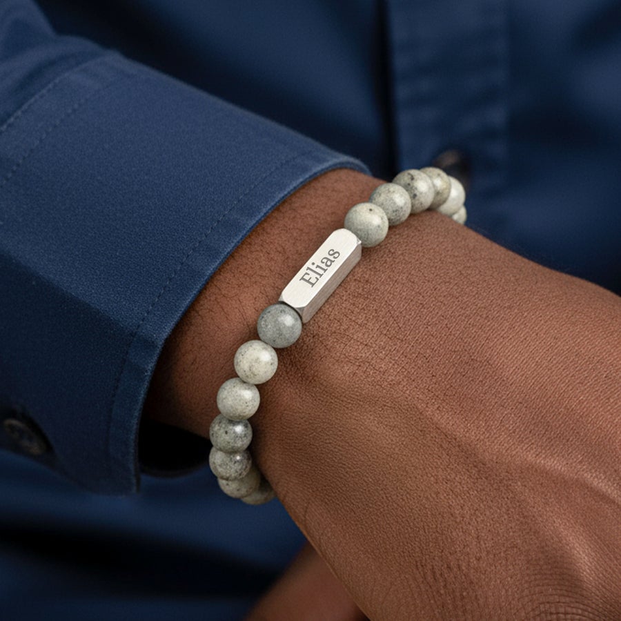 Edelstein-Armband mit Gravur Edelstein-Armband mit Gravur