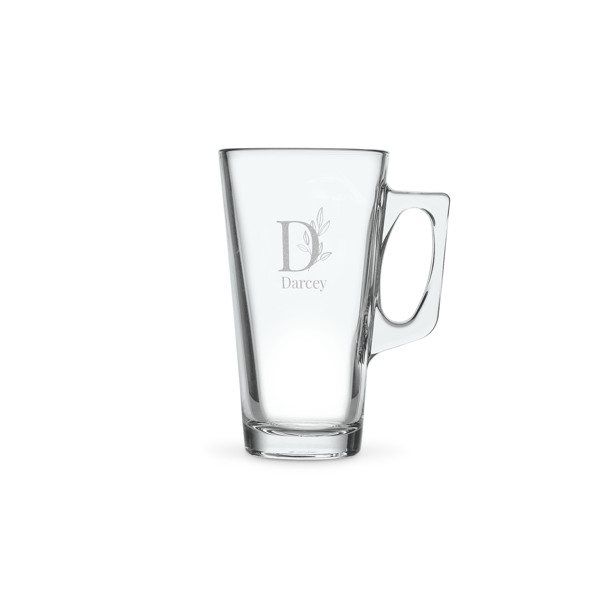 Caneca de café personalizada em vidro transparente com nome Darcey e inicial D gravados.