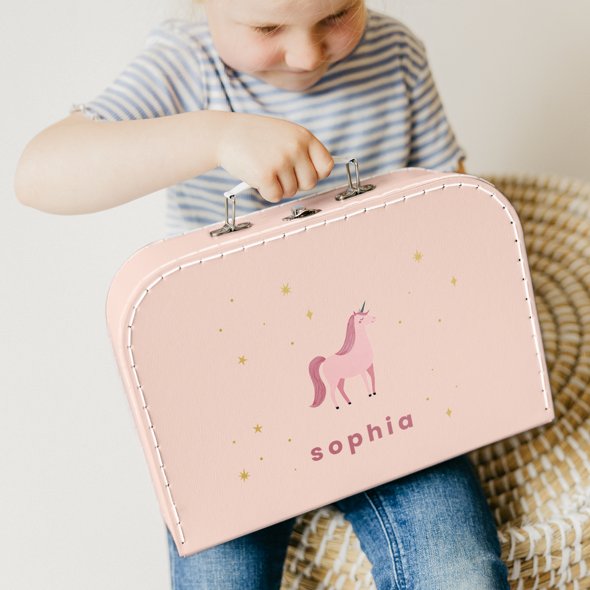 Lasten matkalaukku painatuksella