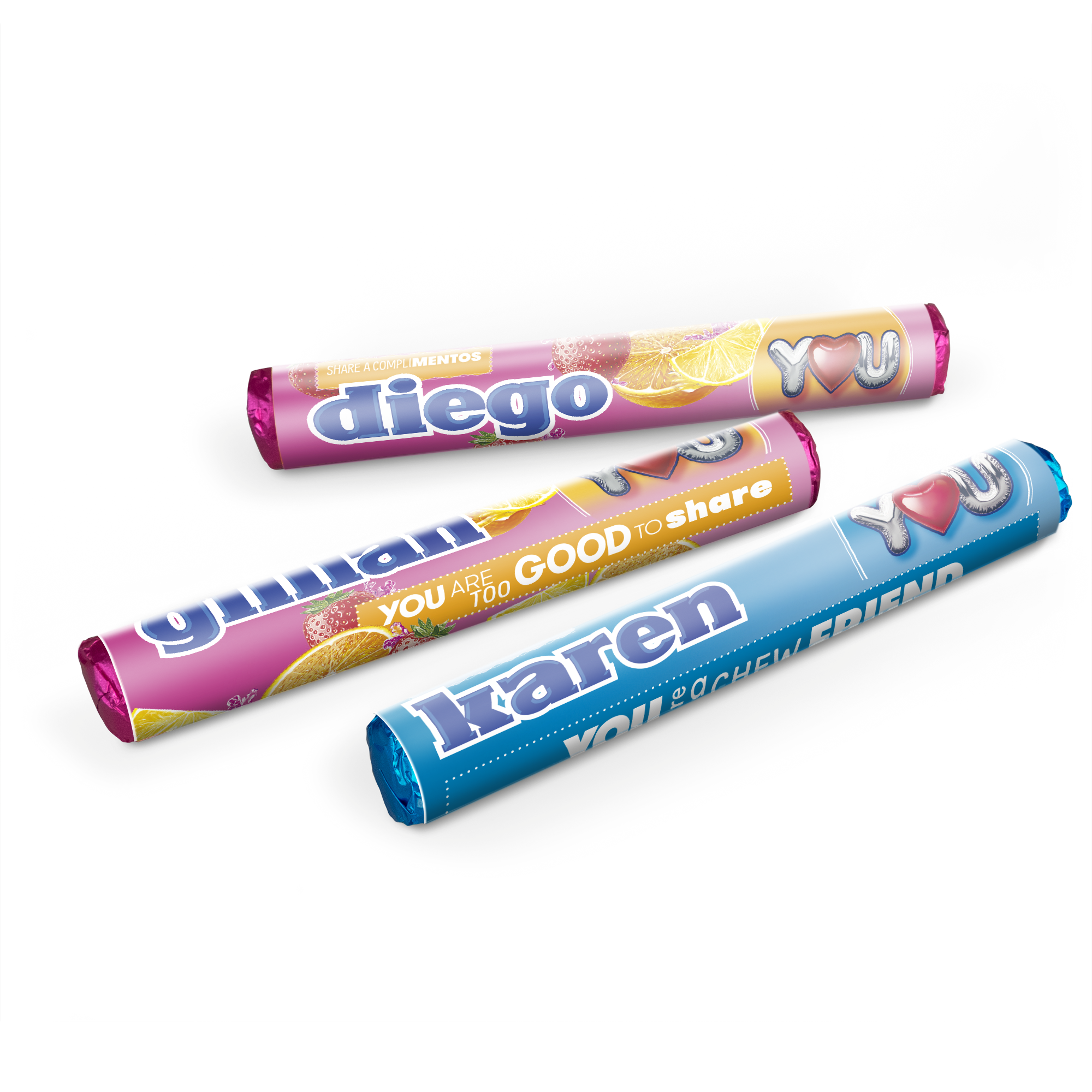 Kolme yksilöllistä Mentos-rullaa lahjapakkauksessa, painettu nimillä Diego, Karen ja YOU GOOD TO SHARE.