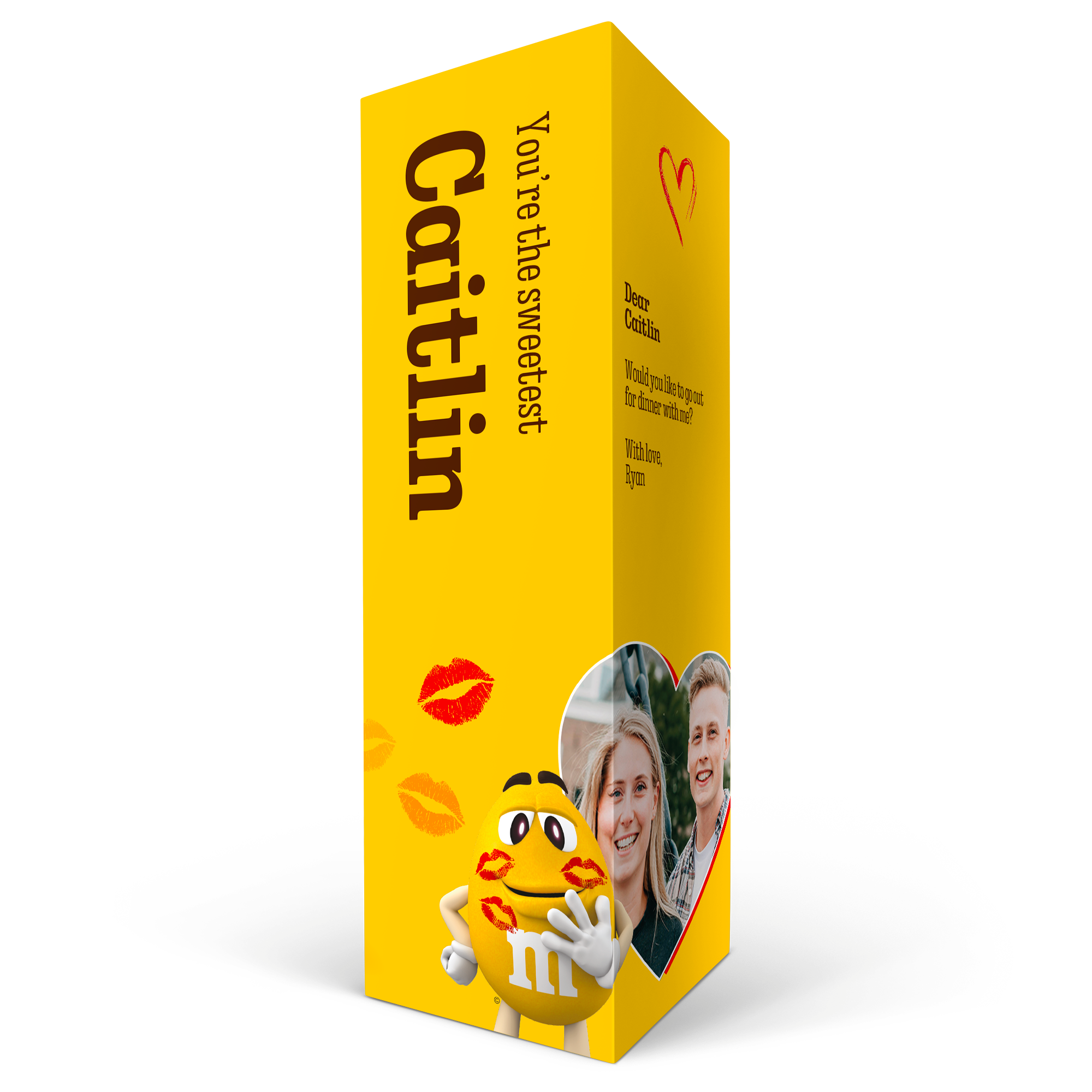Rumena personalizirana M&M's darilna škatla z natisnjeno fotografijo, imenom Caitlin in sporočilom