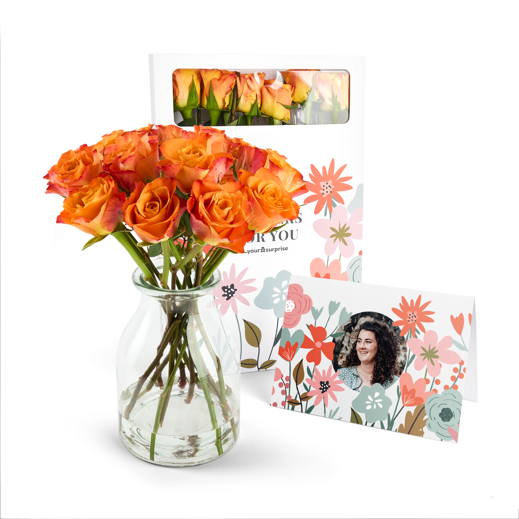 Oranje brievenbusbloemen in vaas met gepersonaliseerde fotokaart, verstuur echte brievenbusbloemen met een unieke kaart!
