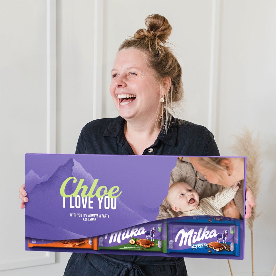 https://static.yoursurprise.com/galleryimage/ab/abe6761d47985e53b2ad6316e9d490a7/xxl-personalised-milka-chocolate-bar.png?width=900&crop=1%3A1&bg-color=ffffff&format=jpg