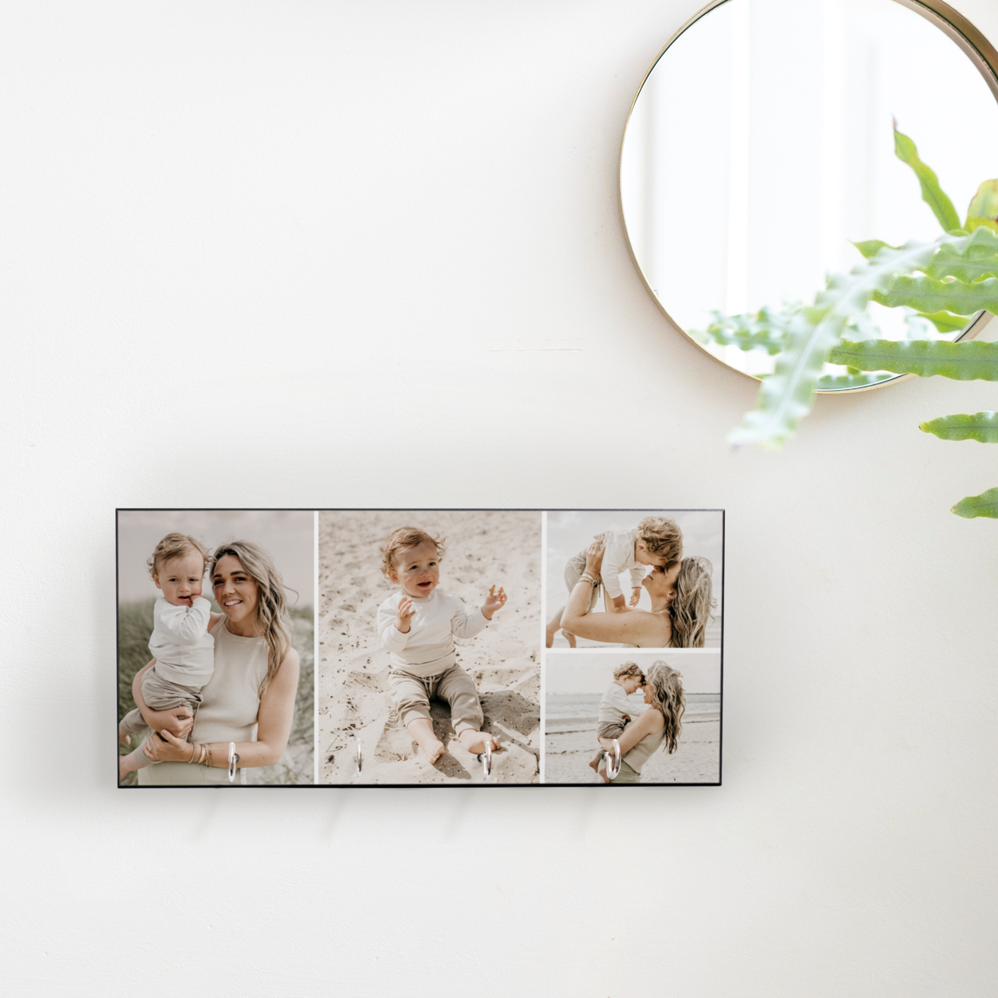 Schlüsselbrett personalisiert mit vier Familienfotos und silbernen Haken