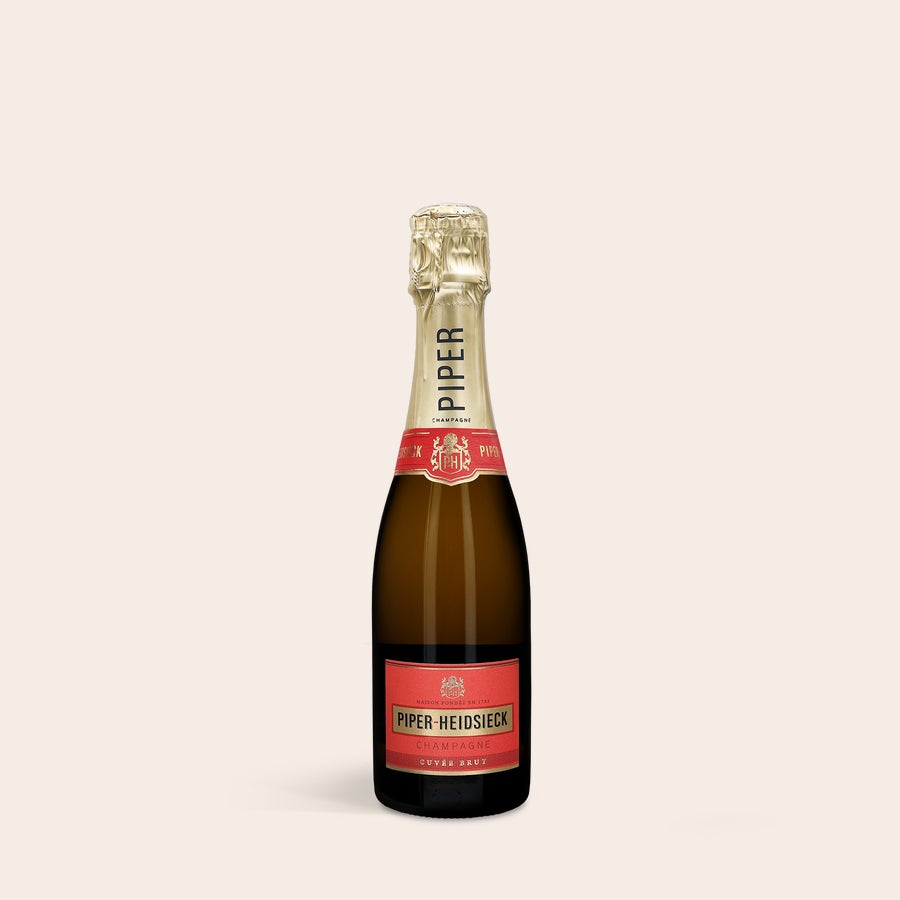 Set Champagne personalizat cu pahare în cutie gravată - Piper Heidsieck Brut (375ml) - ambalaje personalizate  Sticlă șampanie Piper-Heidsieck, perfectă pentru Noroc! și celebrări speciale.