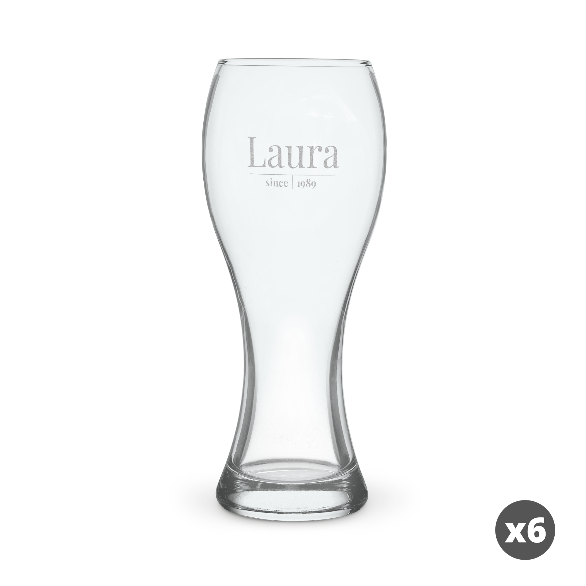Weizenbierglas aus Glas graviert mit dem Namen "Laura" und der Jahreszahl "since 1989"
