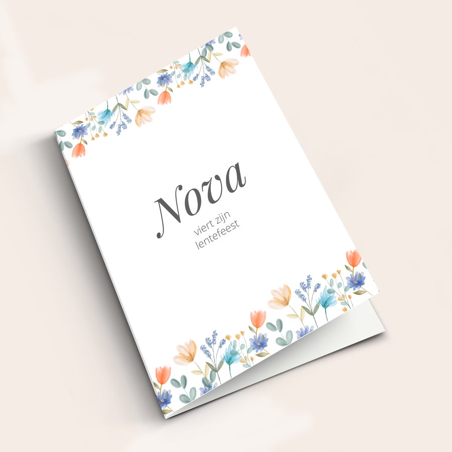 Communiekaart met foto Wenskaart met Nova viert zijn lentefeest, gepersonaliseerd met bloemendesign om iemand die communie heeft gedaan te feliciteren.