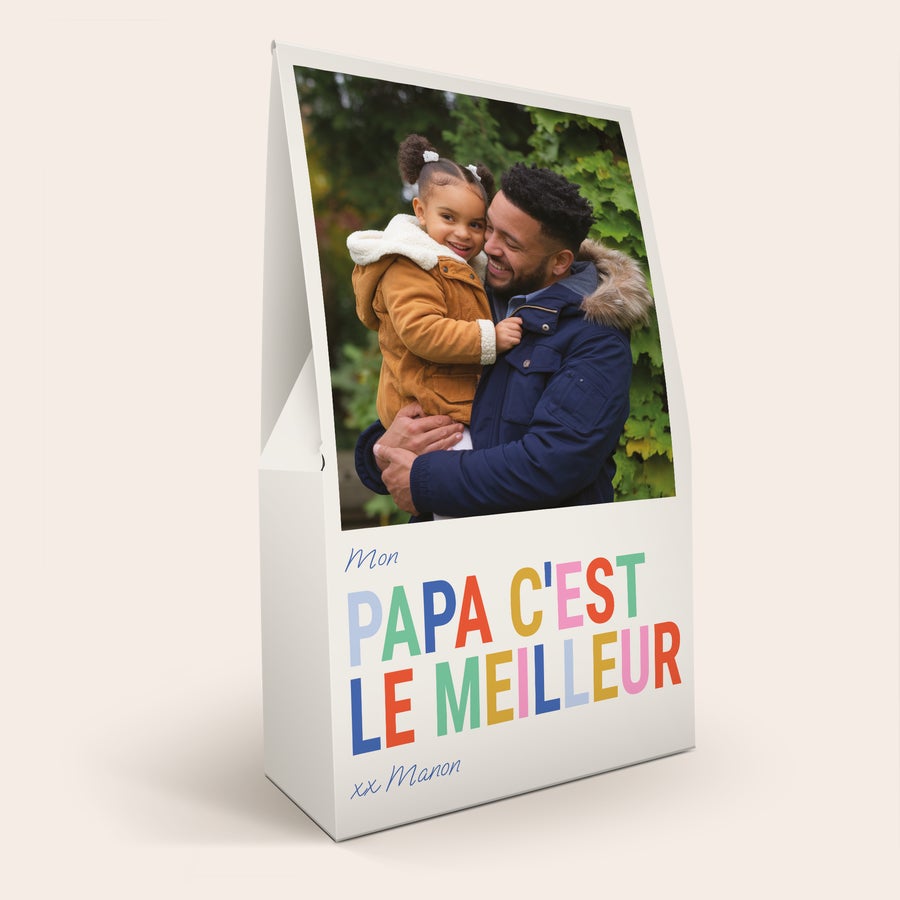 Boîte cadeau personnalisée XL M&M's - 6 sachets (714 grammes) Coffret cadeau XL M&Ms personnalisé avec photo d'un père et sa fille, et le texte Mon papa cest le meilleur Manon.