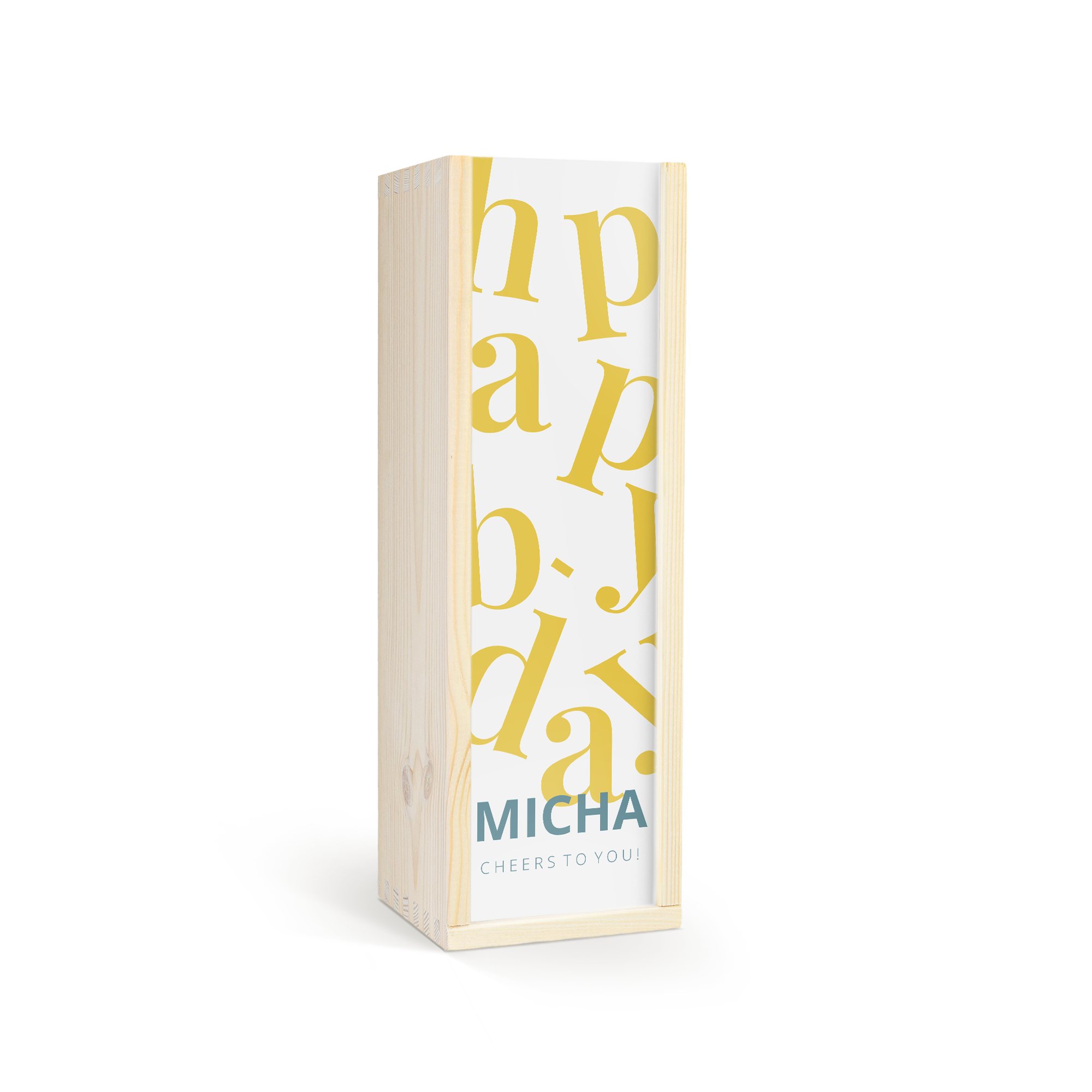 Garrafa de rum branco Bacardi em caixa de madeira personalizada com "Happy Birthday Micha Cheers to You!" impresso.