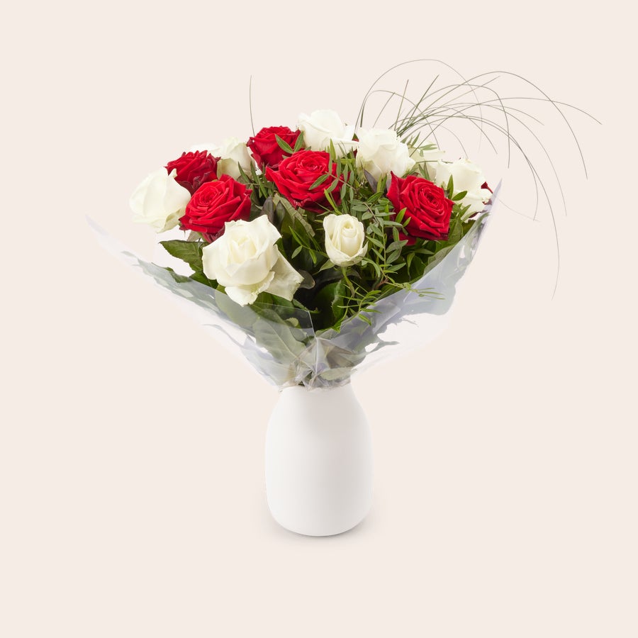 Rode en witte rozen Rode en witte rozen